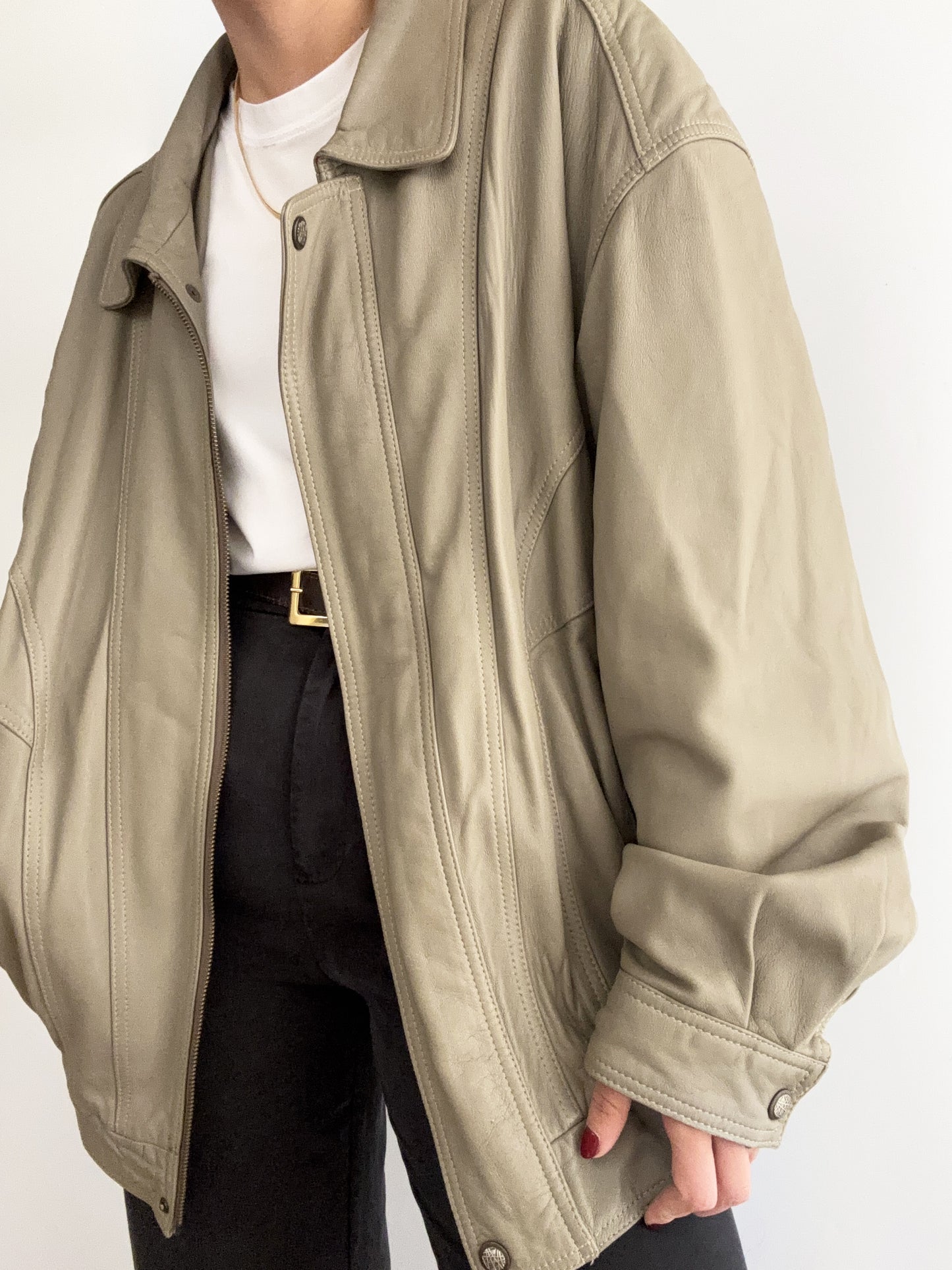 .Vintage Real Leather soft beige bomber