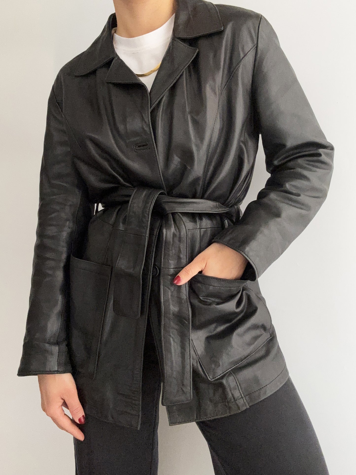 .Vintage soft leather black belt jacket