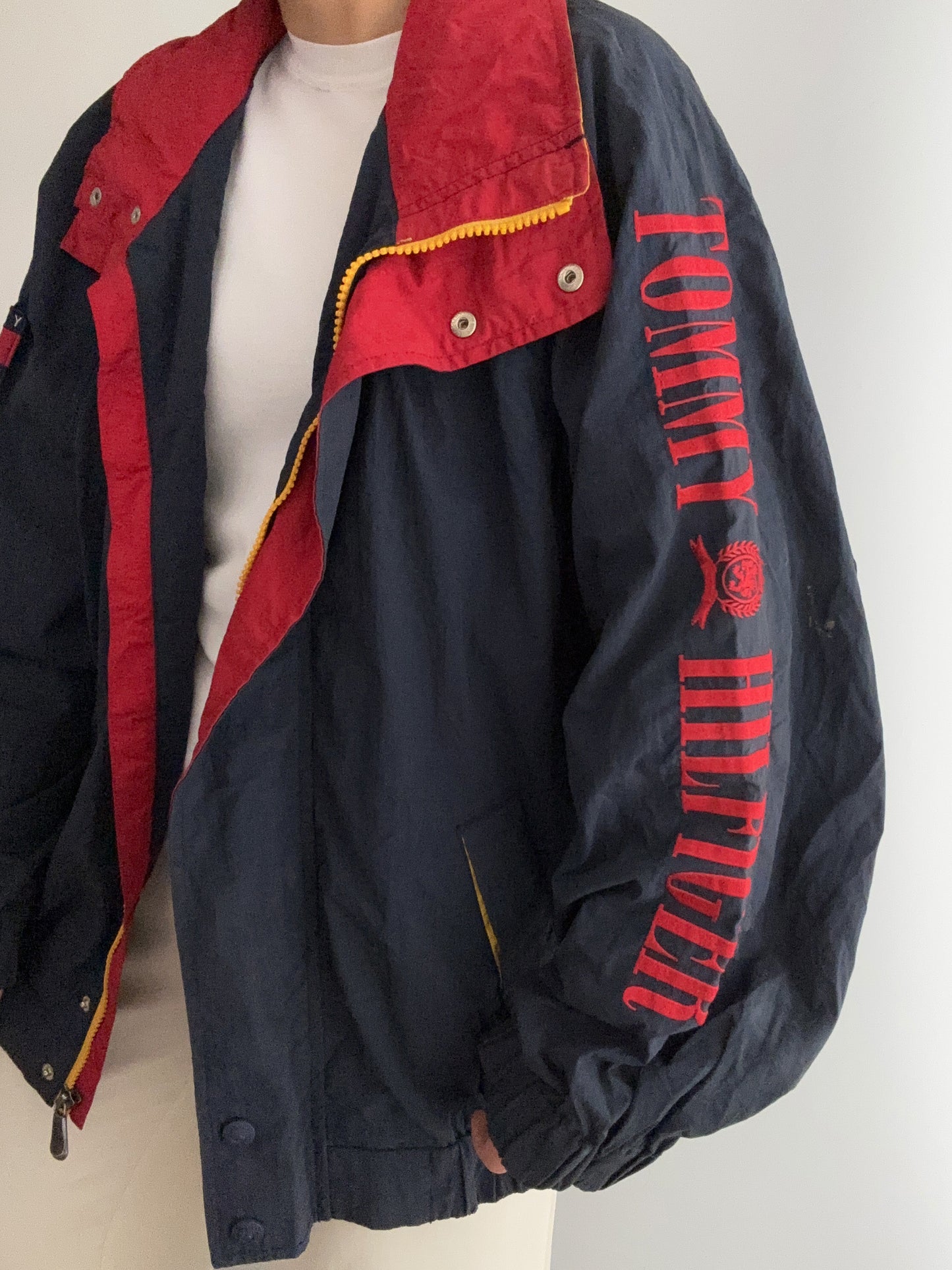 .Tommy Hilfiger embroidery logo vintage bomber