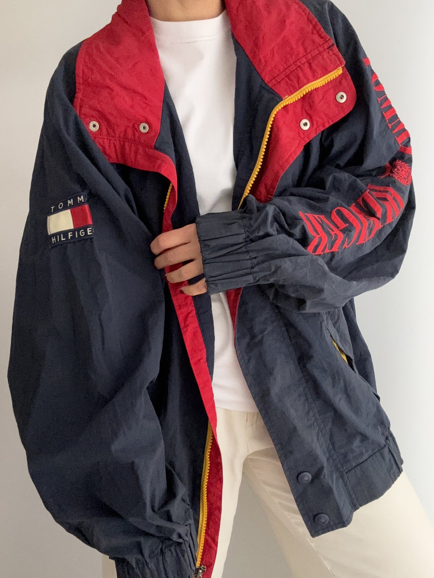.Tommy Hilfiger embroidery logo vintage bomber
