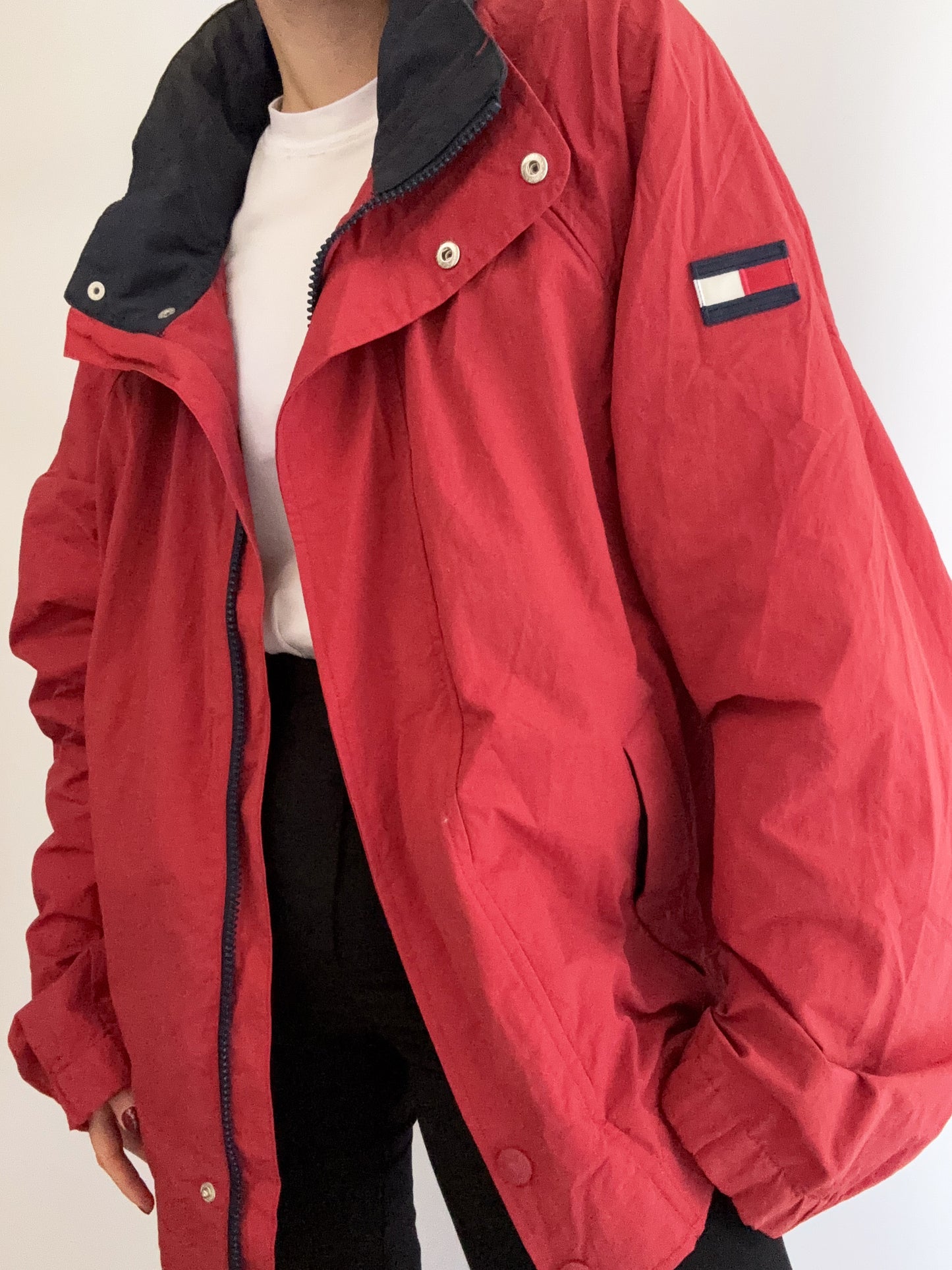 Tommy Hilfiger vintage flag navy. bomber