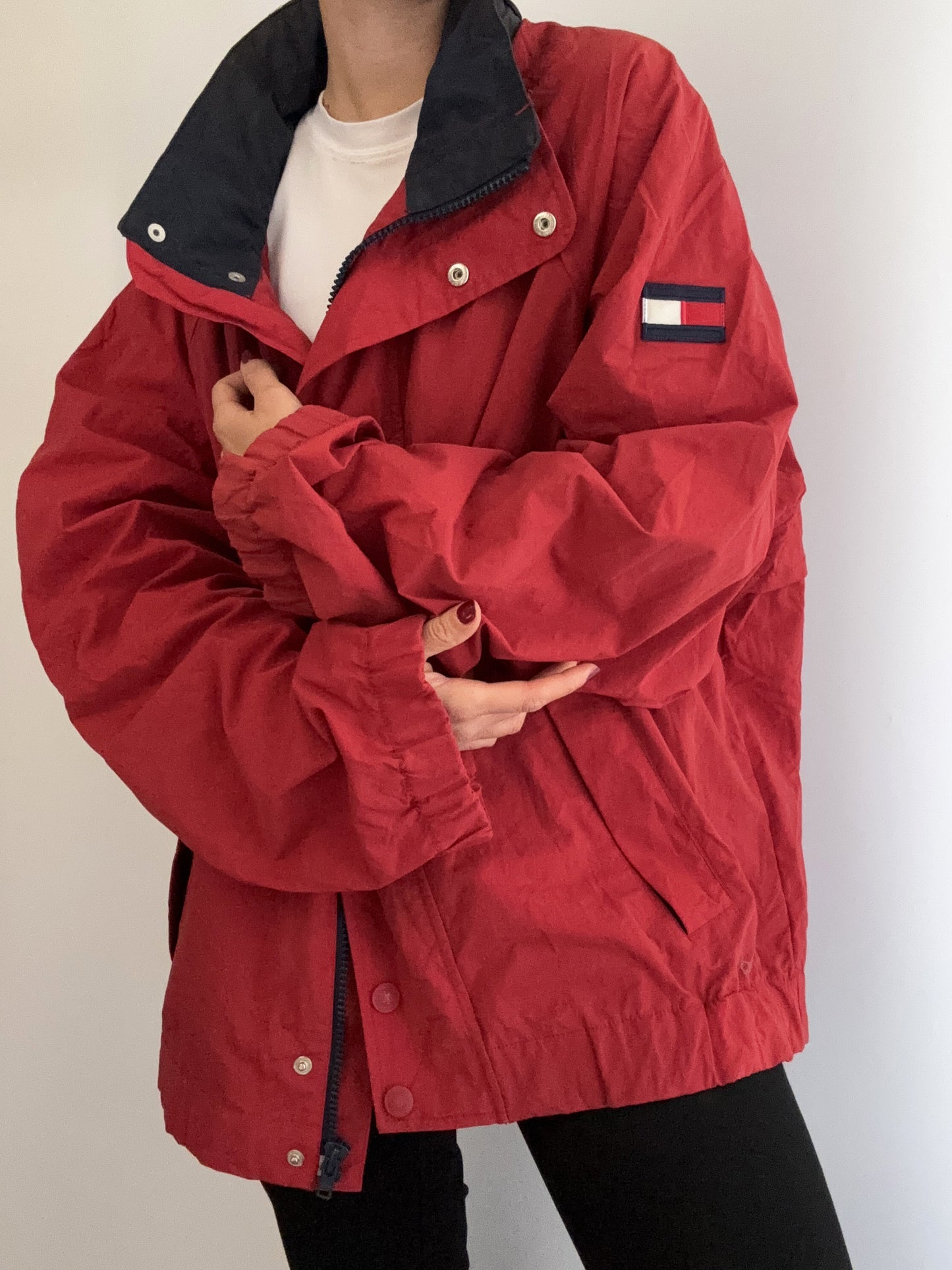 Tommy Hilfiger vintage flag navy. bomber