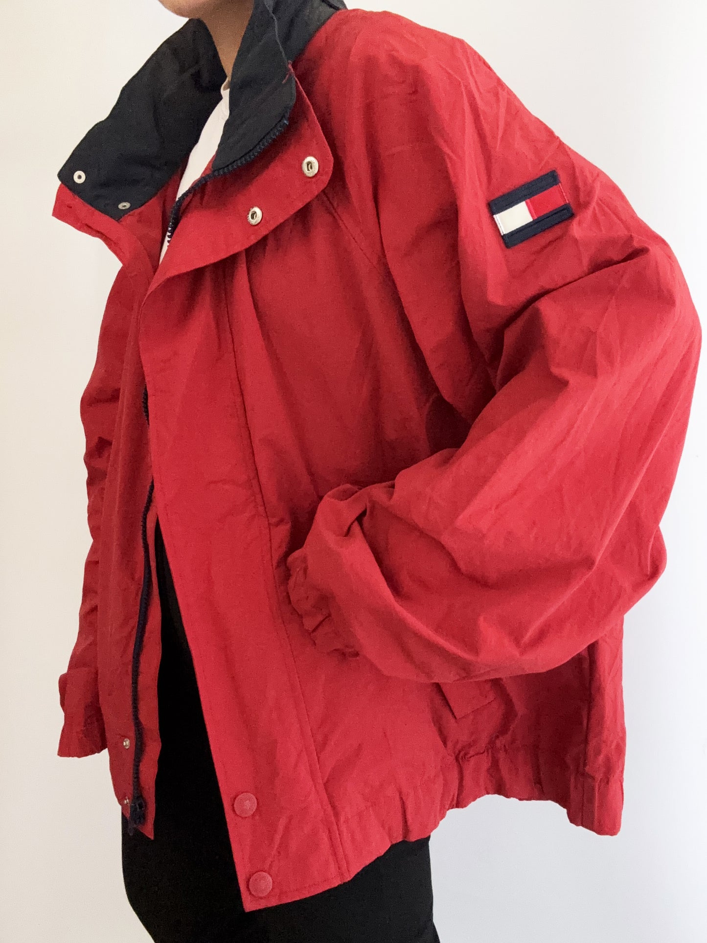 Tommy Hilfiger vintage flag navy. bomber