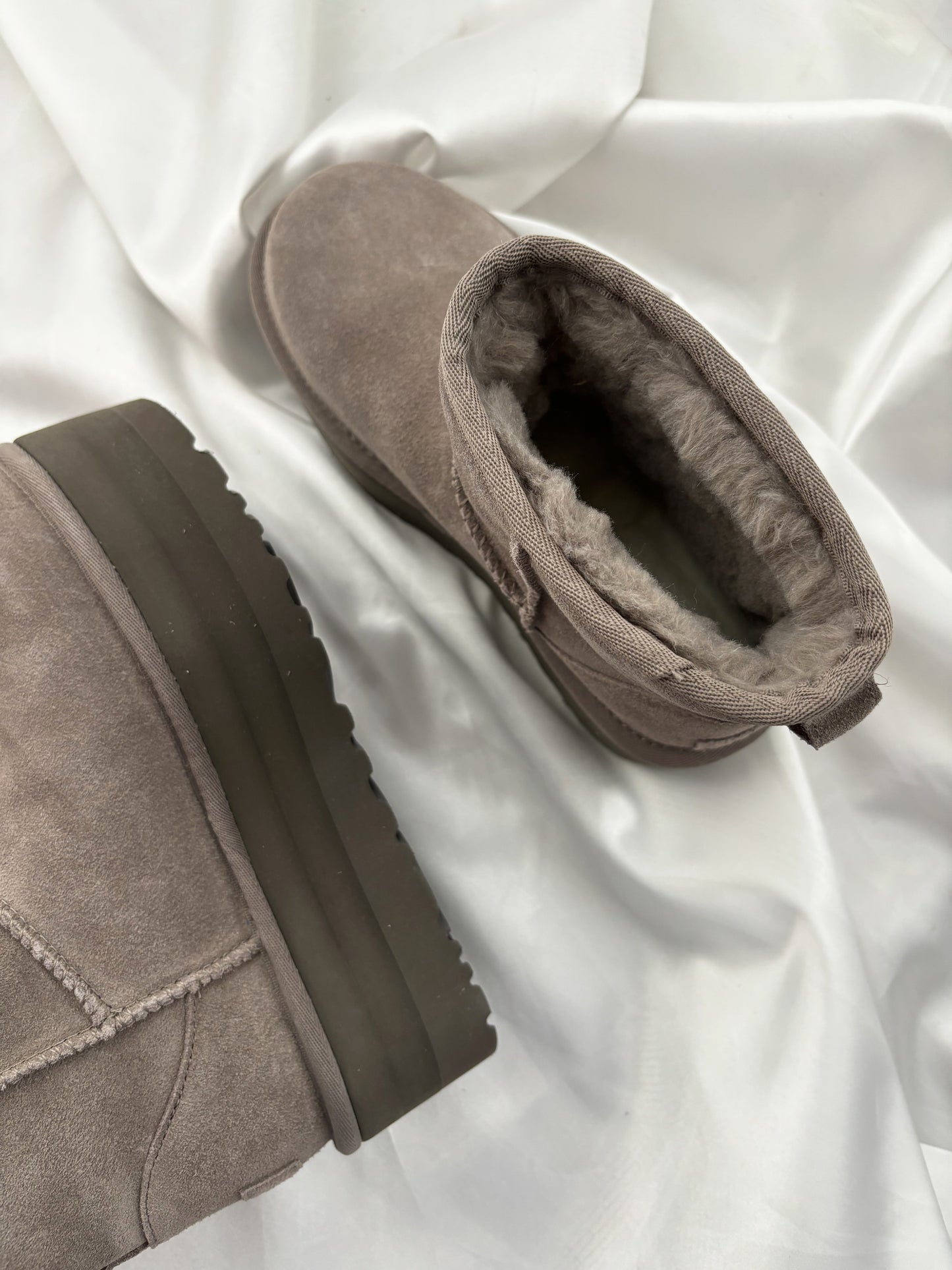 Ugg grey suade
