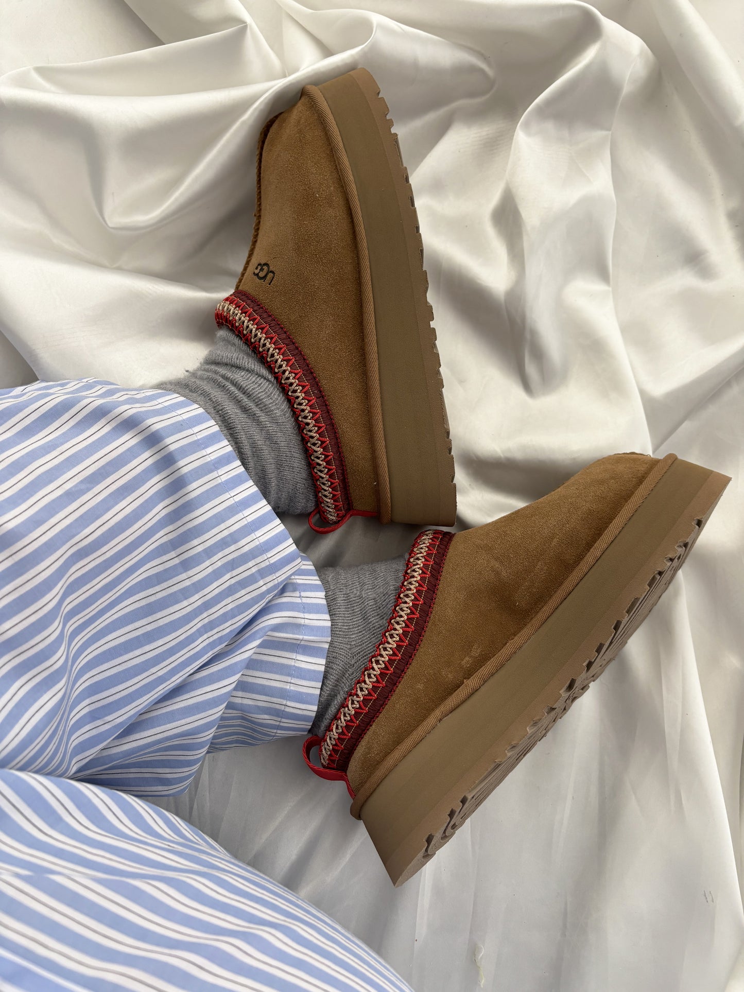 UGG Tazz Slipper Chestnut