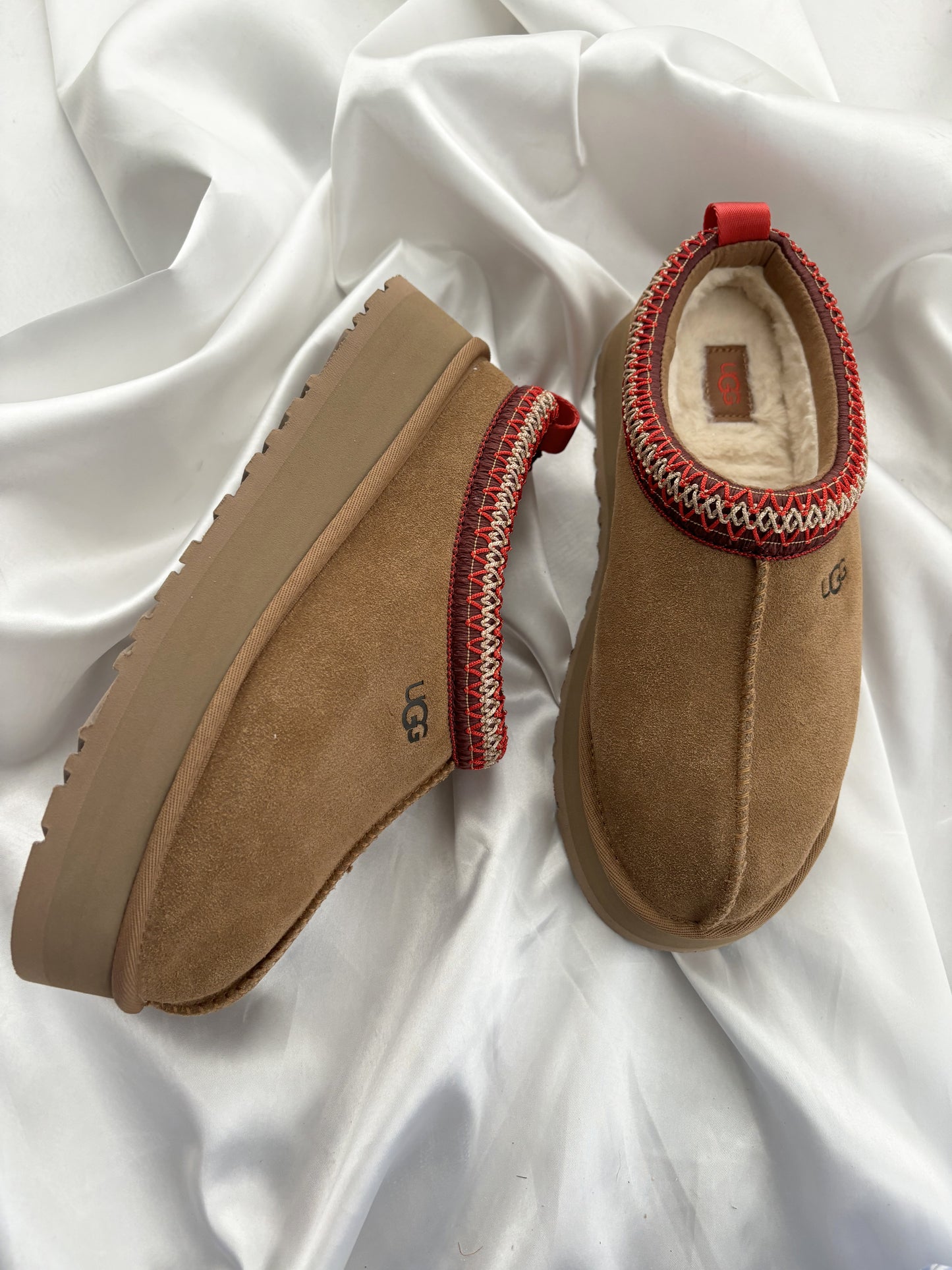 UGG Tazz Slipper Chestnut