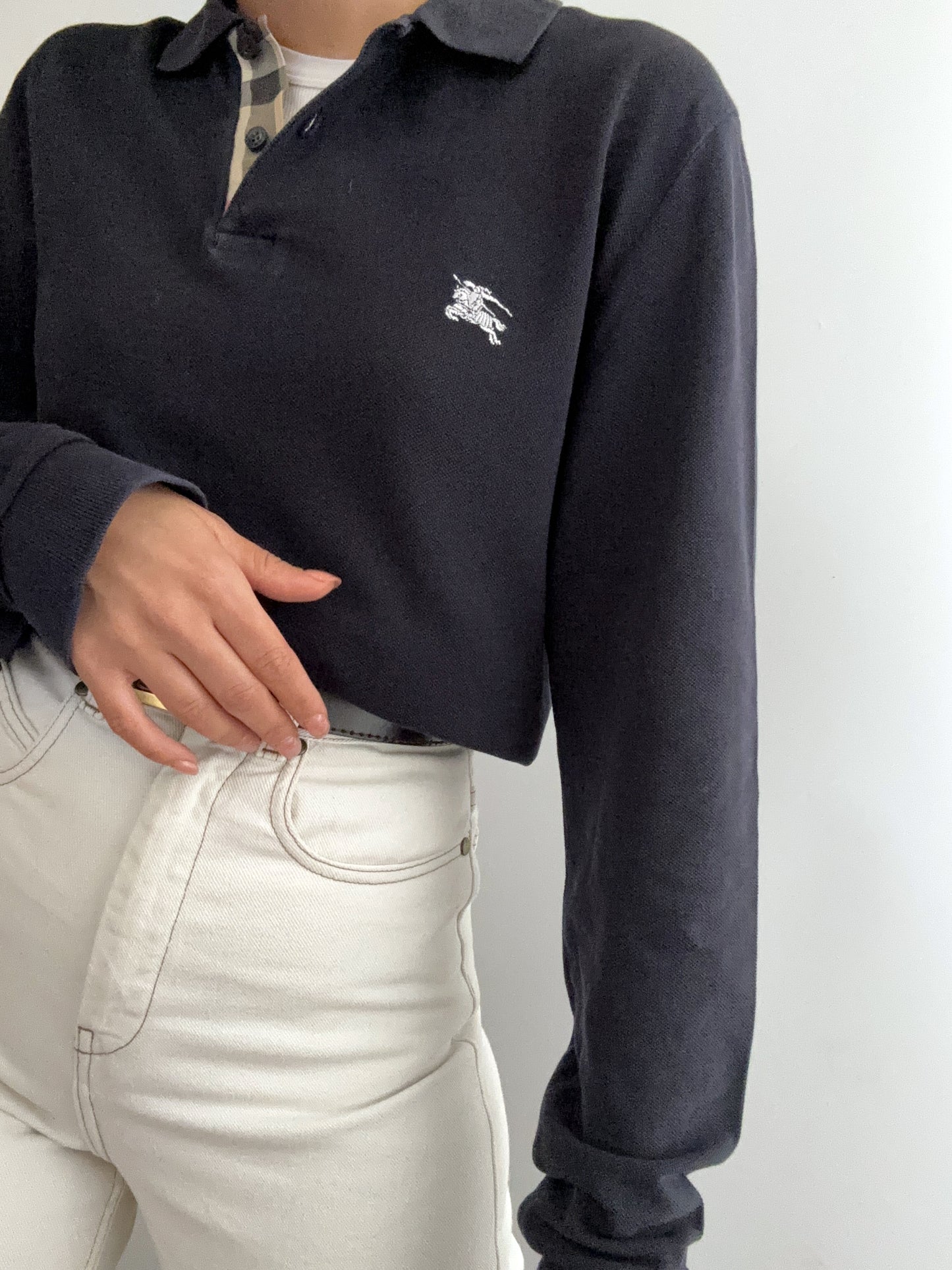 Burberry white embroidery logo polo